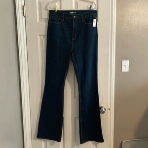 Old Navy Extra High Rise Flare Jean 14 Long